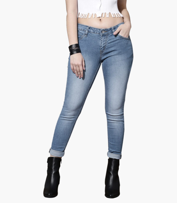 Women-Blue-Skinny-Fit-Stretchable-Jeans